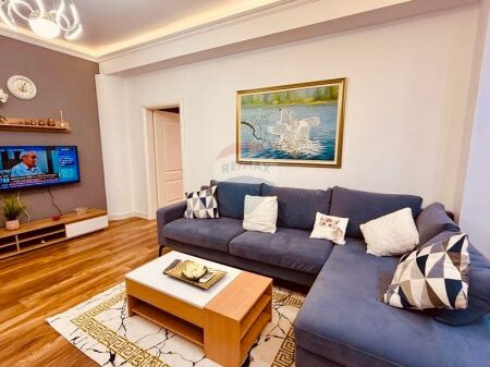 📍🏠Apartament 1+1 Blloku