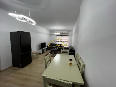 APARTAMENT ME QIRA 2+1 ISH STACIONI TRENIT 750 EURO