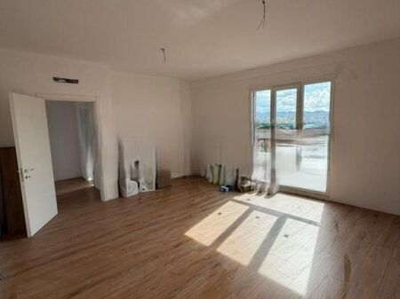 Apartment 1+1 for sale in Paskuqan 85,000 €