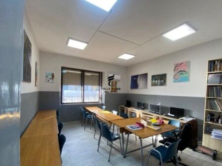 UFFICIO IN AFFITTO 100 M2 BLOK 85.000 LEKE FH-64632