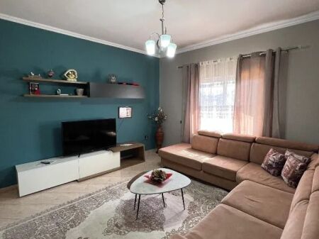 Yzberisht, for rent entrance 2+1