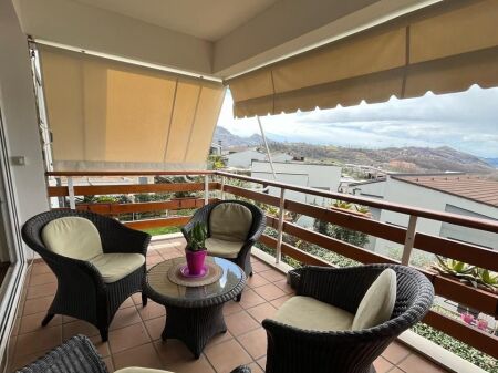 Jepet me qera Apartamenti 2+1+2 , Rezidenc Long Hill mbrapa Teg 1500 euro