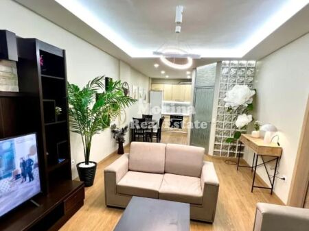 Qera | Apartament 1 + 1 | Brryli | 550 €/muaj