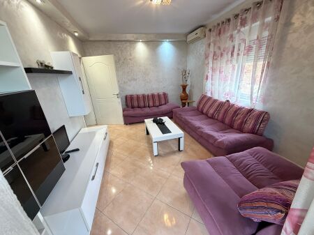 Shitet Dublex 2+1+2 Rruga e Dibres