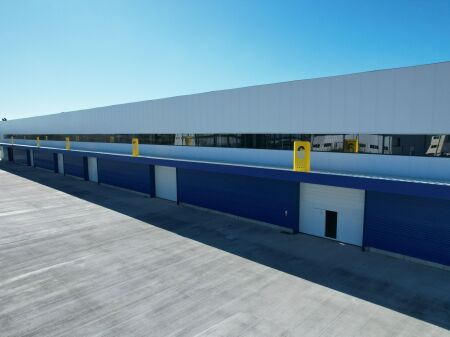 Warehouse for rent in Vorë