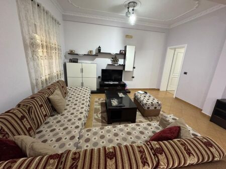 Affitto, Appartamento 2+1+Parcheggio, Via Jordan Misja, Tirana.