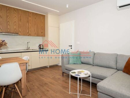 Apartament 1+1 me qera tek Harry Fultz ne Tirane