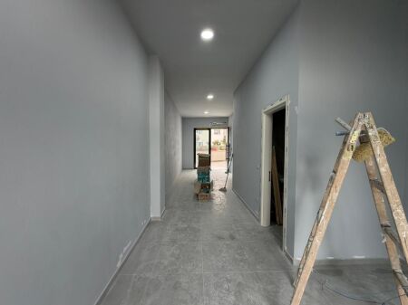 Business premises for rent at River Residence in Astir.