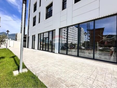 Negozio - In Affitto - Nuovo Viale, Tirana