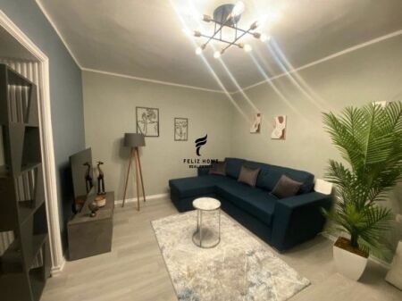 APARTAMENT ME QERA 1+1 RRUGA E DURRESIT 65.000 LEKE FH-64627