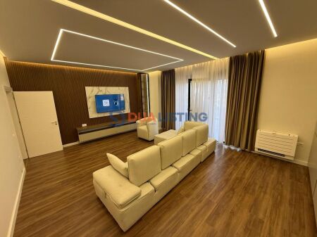 For Rent Apartment 2+1+2 + 2 Parking Spaces Selite, Kodra e Diellit!