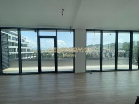 LAKE VIEW, OFFICE SPACE FOR RENT 2+1+2+STORAGE! 1,600 € /Month Total Area 134m2