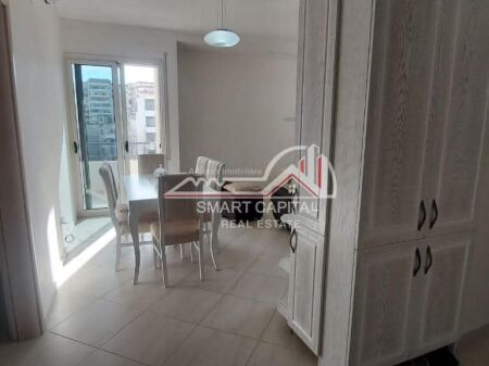 🏡 Jepet me qira apartament 2+1+2 – Zona e Cipajve, Vlorë!