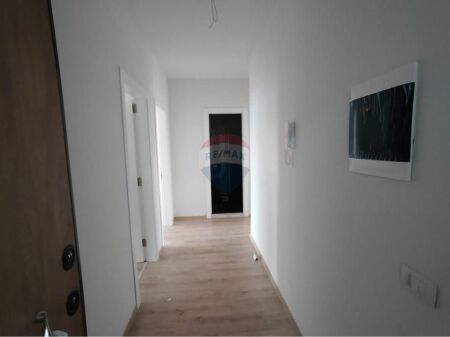 Apartament 2+1+2 për shitje – Univers City