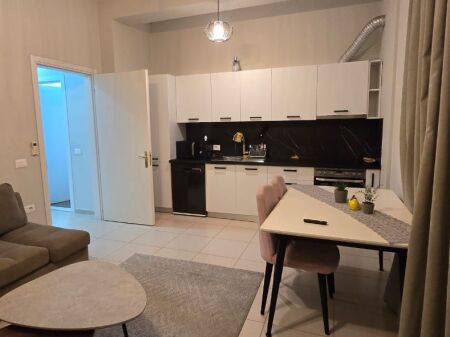 Apartament 2+1 me qira