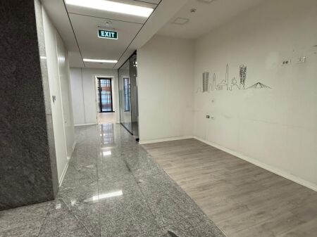 OFFICE FOR RENT DELIORGJI COMPLEX