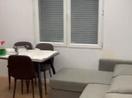 APARTAMENT 1+1 PER QIRA TEK 21 DHJETORI TEK JOENA