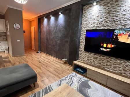 Jepet me qira 2+1+2 Kopshti Botanik 850€