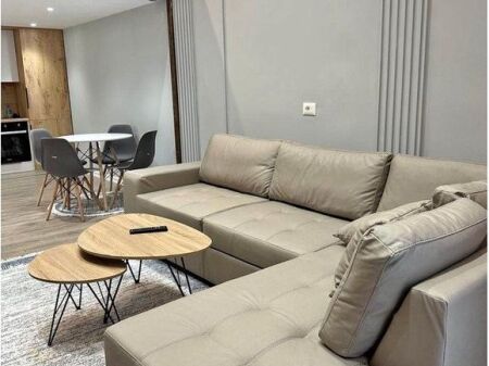 Dupleks in affitto ad Astir! 450 € /Mese
