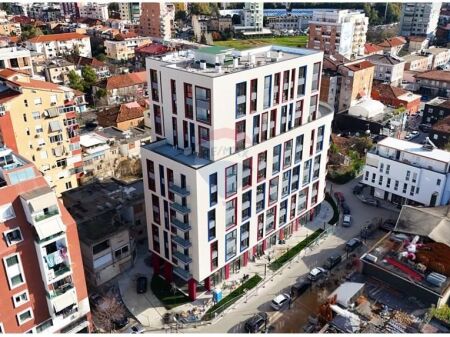 Appartamento 3+1 in vendita - Komuna e Parisit