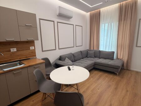 Jepet me qera Apartament 1+1 tek Rezidenca Kadiu në Ali Dem