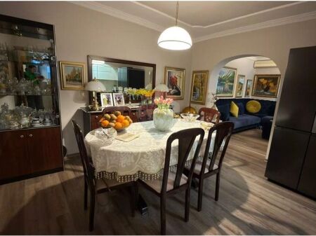 VENDESI APPARTAMENTO 3+1 – VIA KAVAJËS