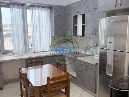 Jepet me qira, Apartament 3+1,Shkozet, Durrës.