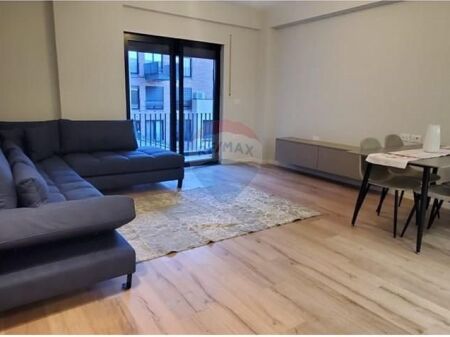 Affittasi appartamento 1+1 – Kodra e Diellit 2