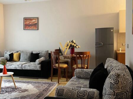 JEPET APARTAMENT 1+1+BLK ME QIRA TE MINE PEZA 60.000 LEKE