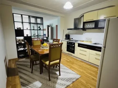 Apartment 1+1 for rent, Gjik Kuqali street with electricity, water and utilities included