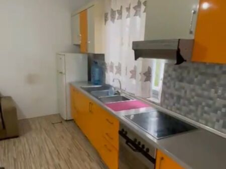 House 1+1 for rent, Veli Dedi street near Old Eagle 300 thousand leke