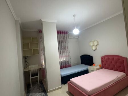 In Affitto Appartamento 2+1+1 Balcone