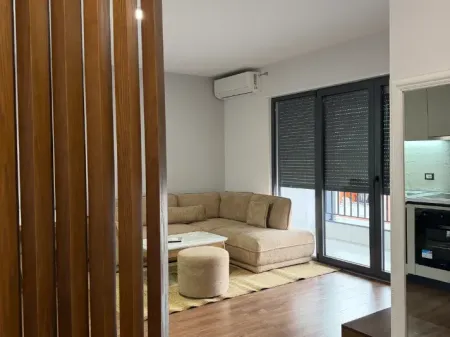 Affittasi super appartamento 1+1 al Bulevardi Ri