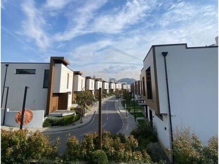 Qira, Apartament 1+1+Post Parkimi, "Sofia Residence", Tiranë