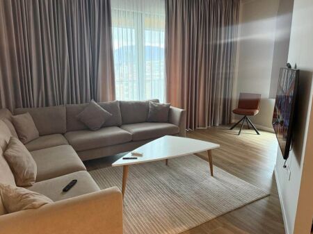 Jepet me qira apartament 2+1 te Square 21 (ARLIS)