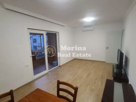 Qera | Apartament 2 + 1 | Sheshi Skënderbej | 1200 €/muaj