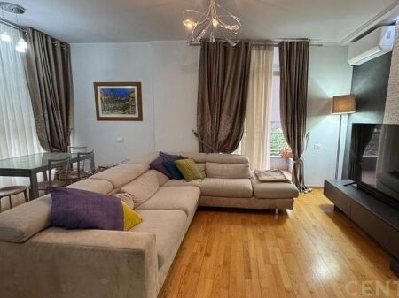 Appartamento in affitto 2+1+2, Comune di Parigi, Kika 1