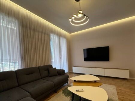 Apartament 2+1+post parkimi per qira tek Kompleksi Delijorgji !