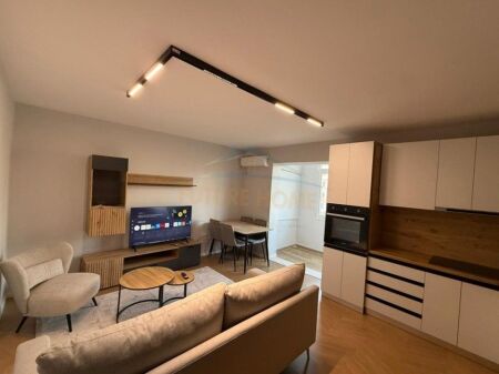 For sale, Apartment 1+1, Siri Kodra Street, Tirana