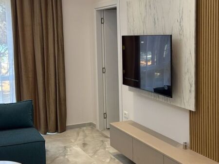 Apartament në shitje – Mali i Robit (Golem)