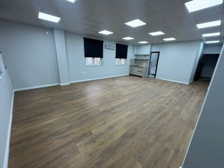 Office space for rent at 9-Kateshet