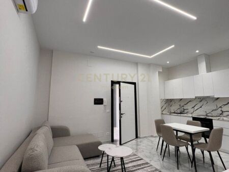 Apartment 2+1 For Rent in Kodra e Priftit, Tirana - 450€