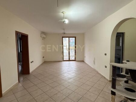 FOR SALE APARTMENT 2+1+2 AT 21 DECEMBER