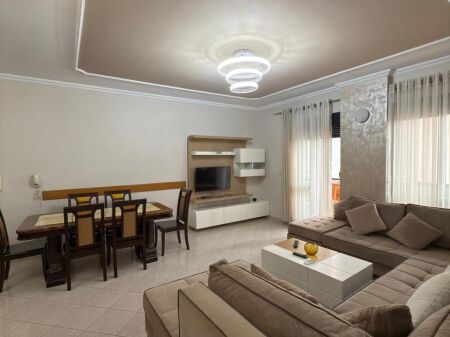 Jepet 2+1 ,Ish parku autobuzave