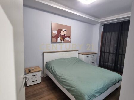 APARTAMENT 2+1 ME QIRA TEK RESTORANT DURRËSI, TIRANË – 900€ / MUAJ