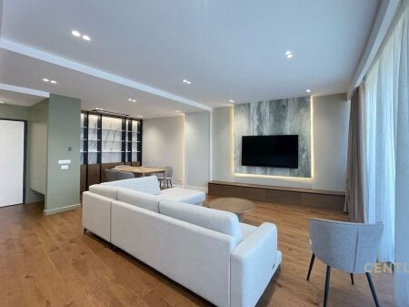 Apartament me qira 2+1 + Post Parkimi, Lake View