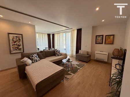 QIRA, APARTAMENT 3+1+2, RRUGA "EDUARD MANO", TIRANË