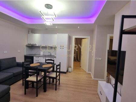 Apartament 2+1 Me Qira në Restorant Durrësi, Tiranë - 800€