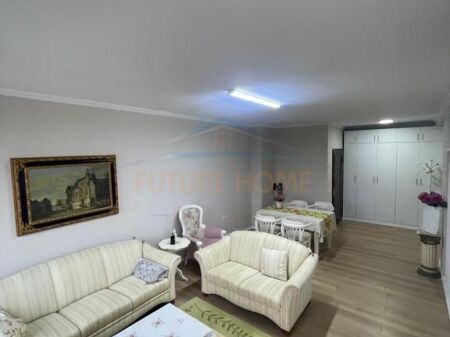 Qira Apartament 2+1+2, Qendër, Tiranë