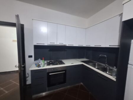 Apartament 3+1+2 me qera